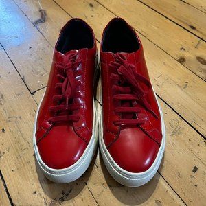 Women By Common Project Achillies Red Patent Leather Sneakers